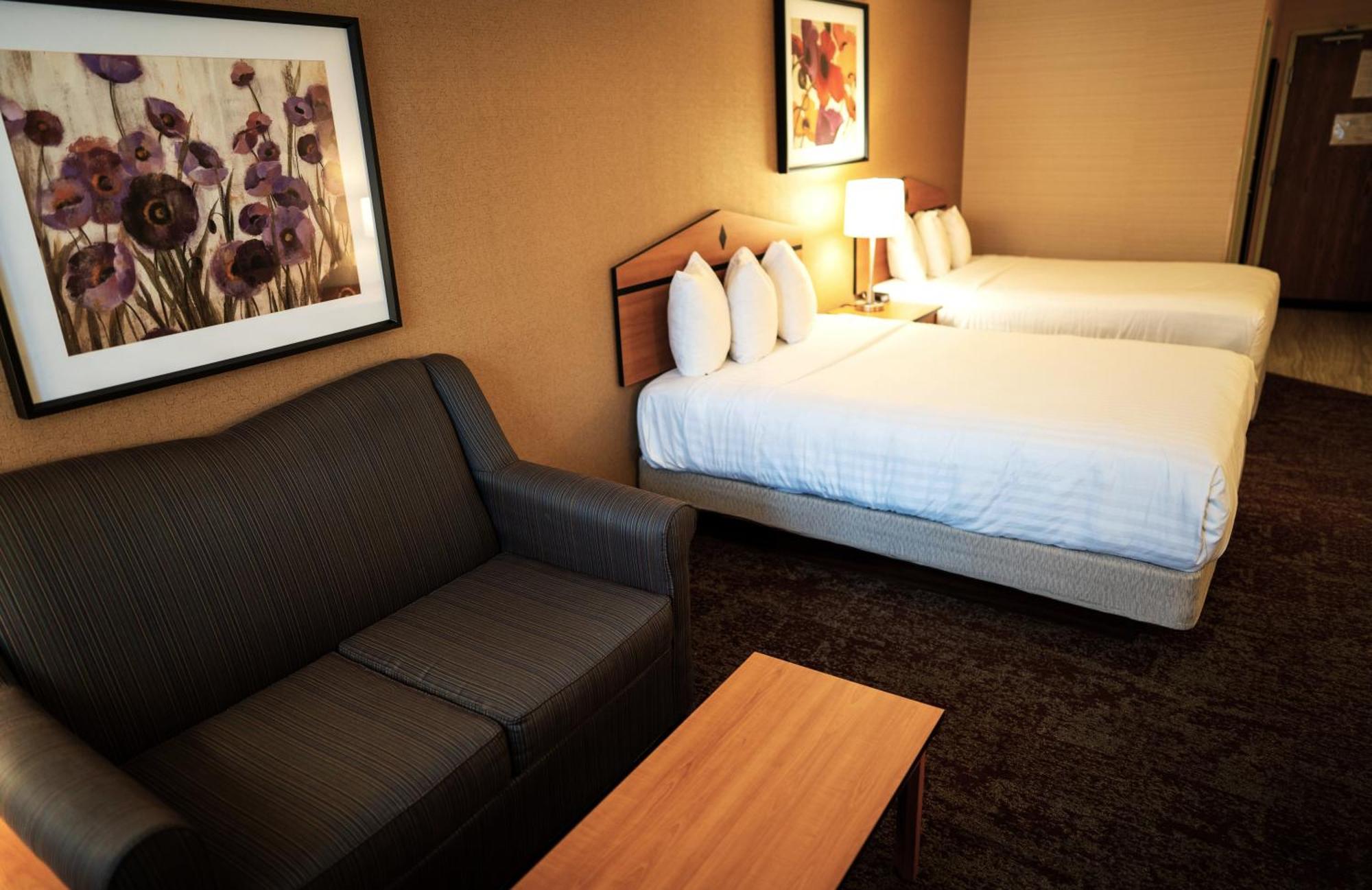 Hotel Crystal & - Midvalley