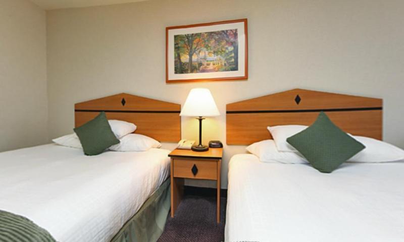 Crystal & - Midvalley Hotel 3*