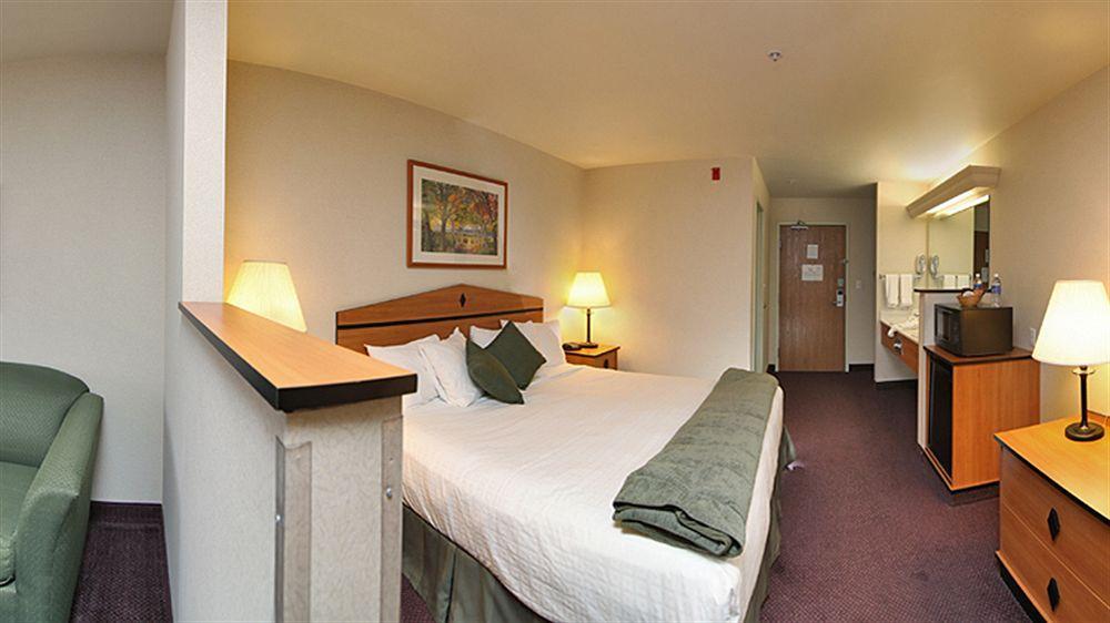 Crystal Hotel&suites - Midvalley Murray