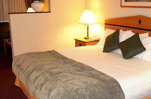 Crystal Hotel&suites - Midvalley Hotel Murray